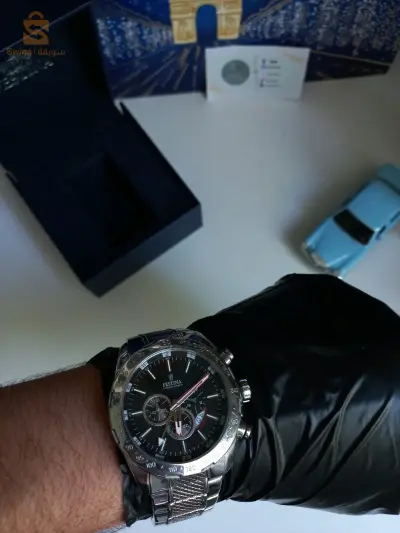 ساعة festina للبيع