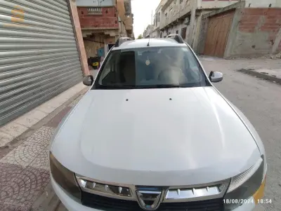 سيارة للبع