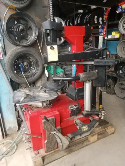 Machines de réparation de roues à l'état neuf