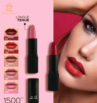 أحمر الشفاه سومات
rouge à lèvres so mat
‏Texture crémeuse et ultra-fondante. فلمس كريمي وسهل الدوبان على الشفاء