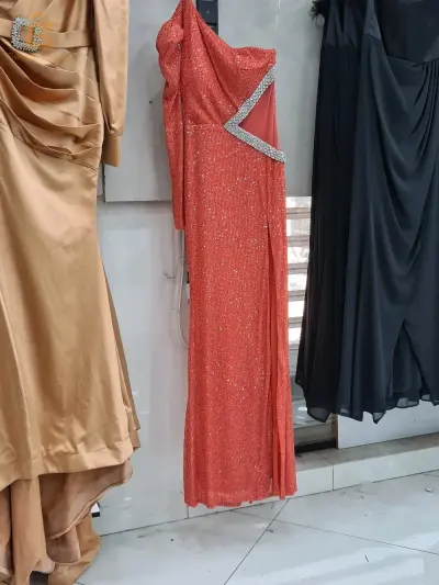فساتين سهرة