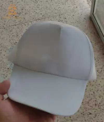 casquette blanche