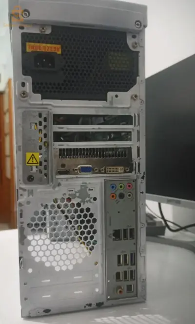 PC Semi Gamer affaire