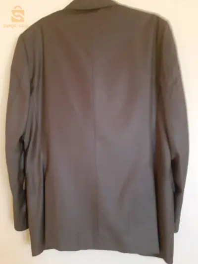 costume