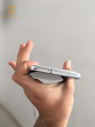 s20 fe 8/128