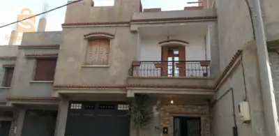 villa r+1
