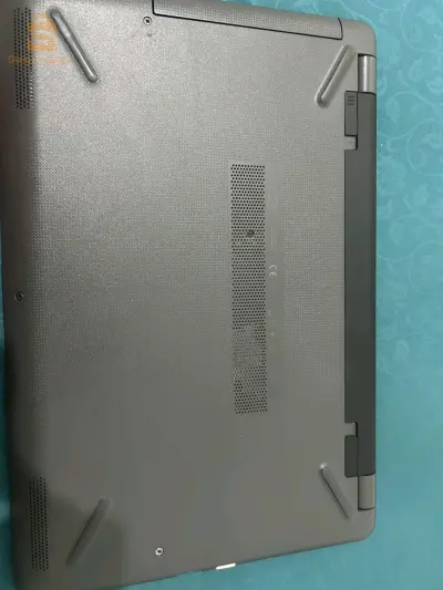 حاسوب محمول من نوع hp