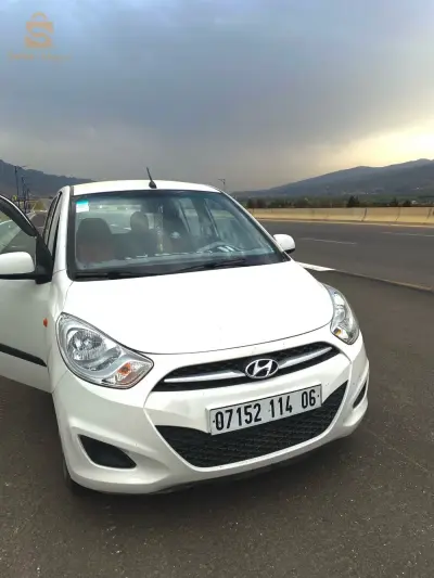 i10