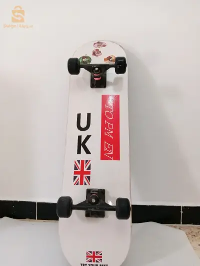 SKATE BOARD