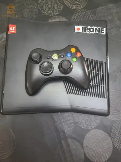 xbox 360 console and the best game and 2  Controller