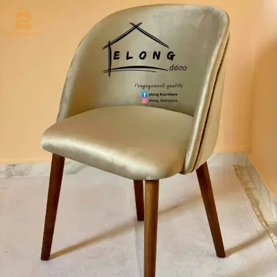 chaise scandinave géante