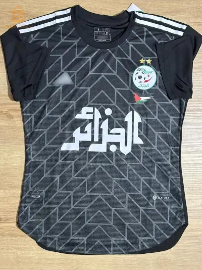 قميص المنتخب الوطني الجزائري
