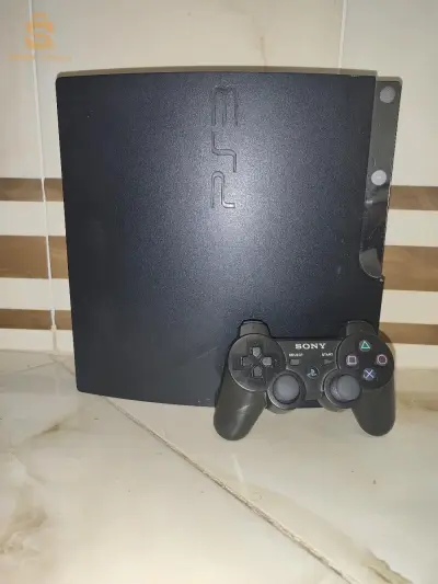 PS3 slim.À vendre