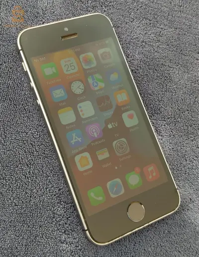 iPhone SE 2016