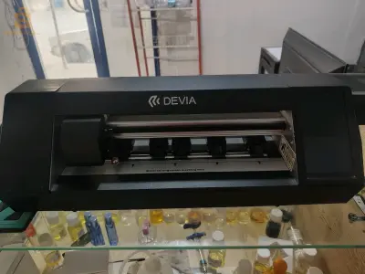 Devia Plotter