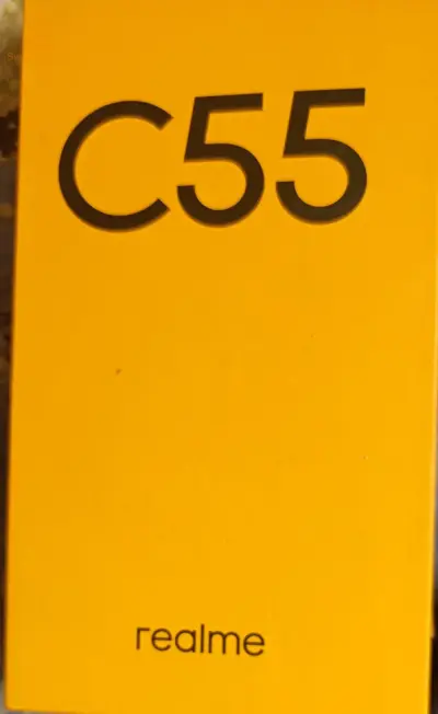realme C55 
8/256
500mah
couleur rainy knight 
Etat 10 l10
version global