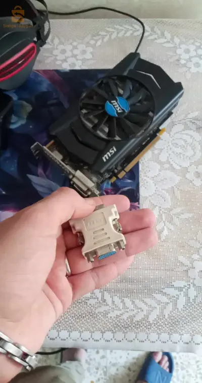 MSI AMD Radeon R7 260X 2 GB OC ÉDITION