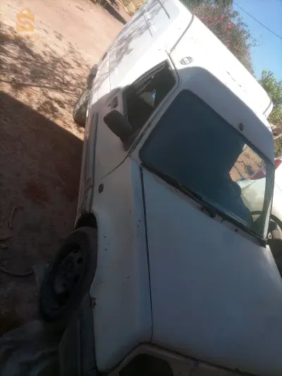 اكسبراس عظم واقفة