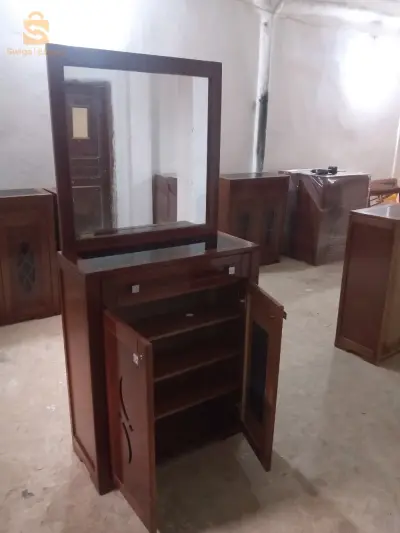 اثاث احذية