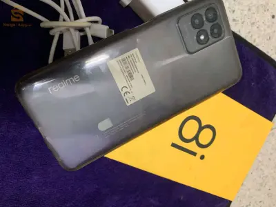 realme 8i ram 4 / 128