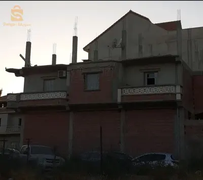 villa 300m ²