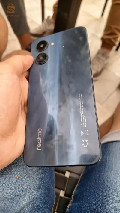 REALME C33 128G 
RAM [4+4]
ETAT 9/10 
avec boite charger original