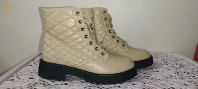 حذاء شتوي
