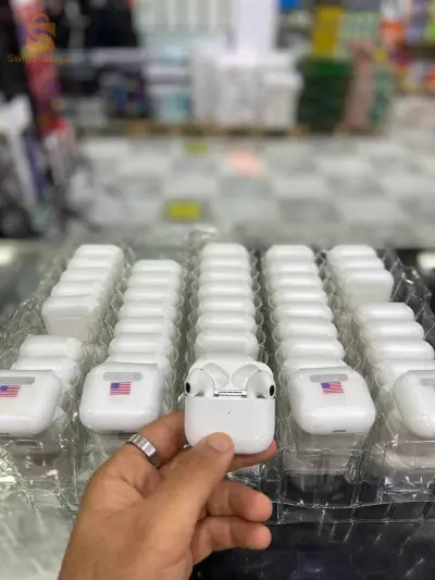 AirPods Apple