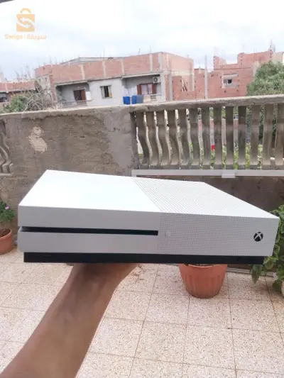 ,,