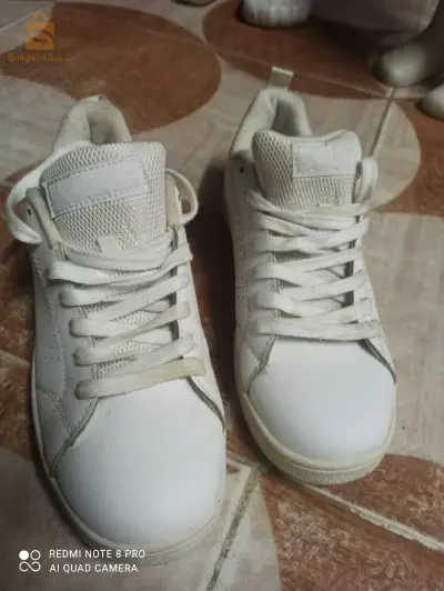 adidas 39