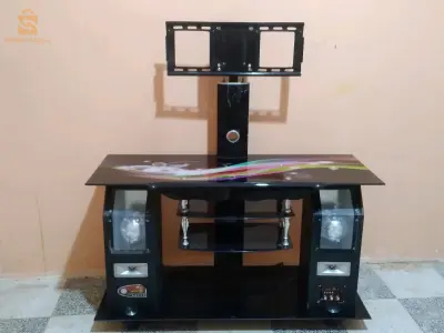 طاولة تلفاز