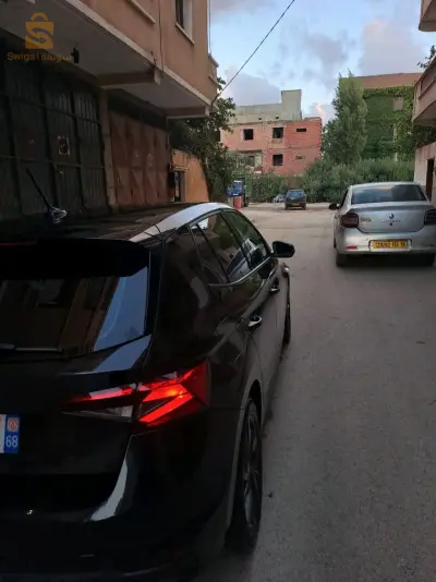 عع