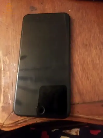 iPhone 7plus 32gb