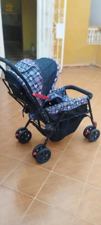 بوسات اطفال ذات مقعدين