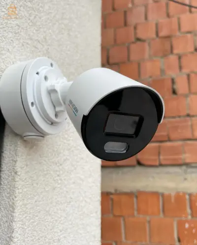 Camera de surveillance et system d alamre