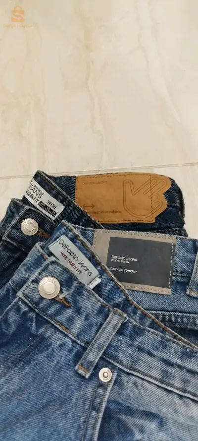 modern jeans