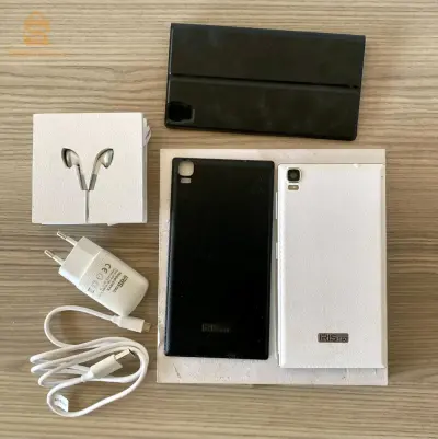 smartphone IRIS Oryx