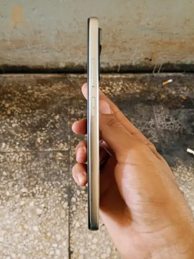 Redmi Note 11 Pro phone