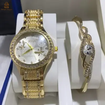 Un magnifique pack montre femme composé de 5 pièces (montre + bracelet + chaîne + 2 boucles d'oreilles + bague)
+La boîte originale est offerte en cadeau ✅ 
La livraison est disponible dans 58 États 🚚📦 
La quantité est très limitée