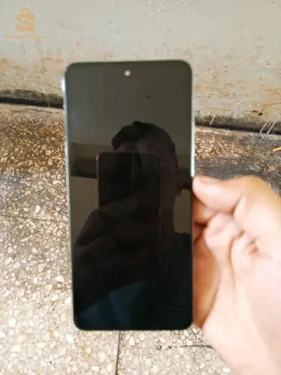 هاتف من نوع رادمي نوت 11 برو