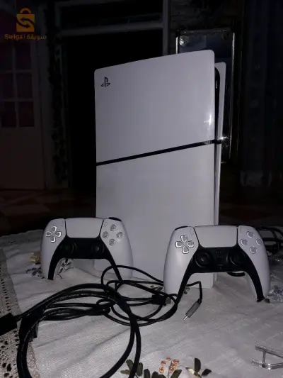 ps5 slim 
2original  mannet
