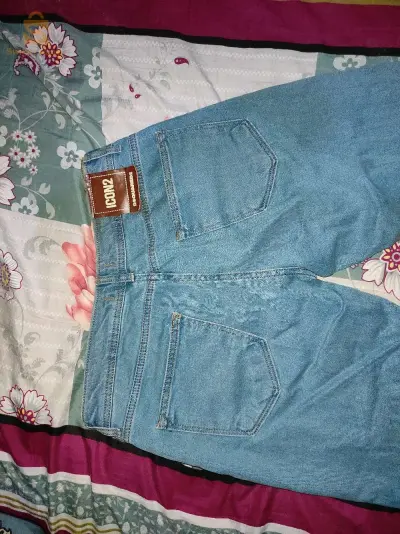 baggy jeans