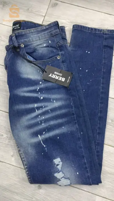Fashionable jeans