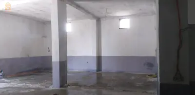كراء مستودع