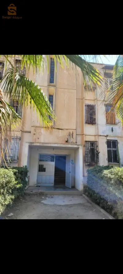 1etg
Acte livre 
Maraval 
80m