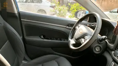 Elantra
