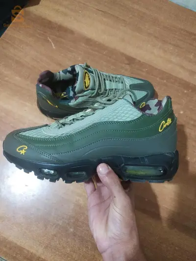 NIKE 95