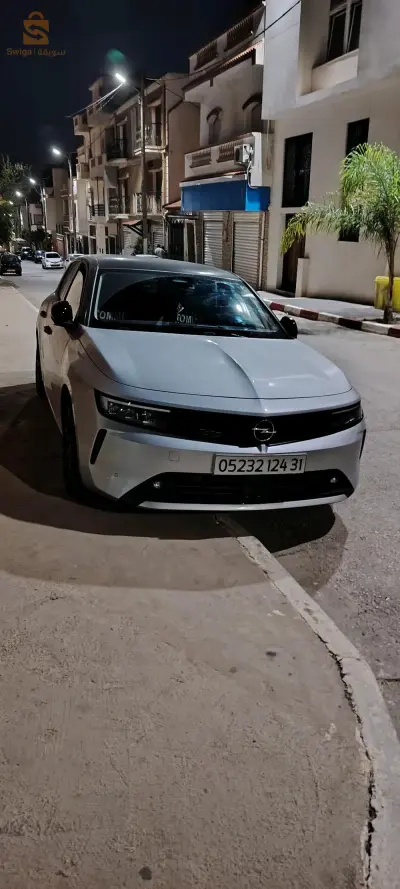 Opel astra 2024