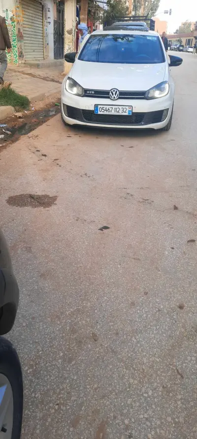 البيض