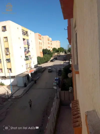 متوفر شقة صوصيال للبيع طابق ثالث بحي سي مصطفى ولاية بومرداس